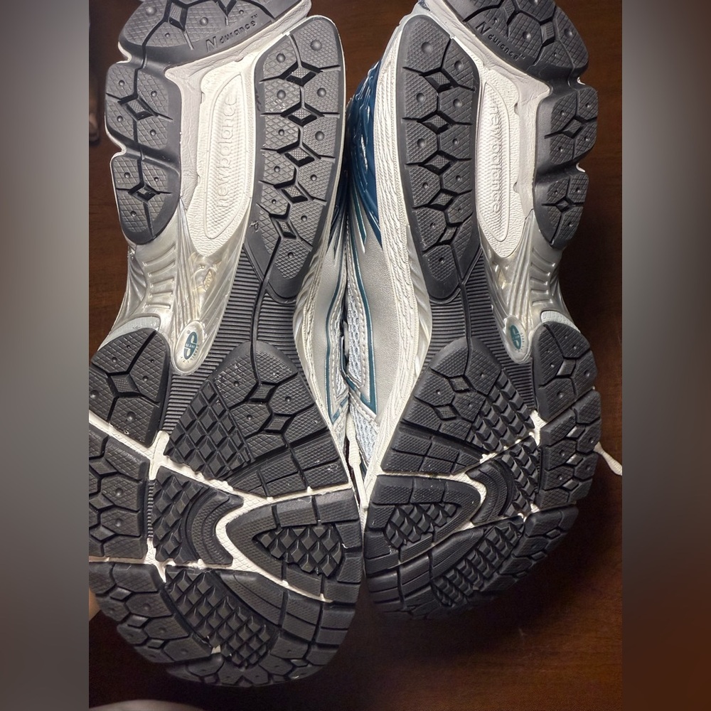 New Balance 1906R men’s running shoes - Picture 12 of 16